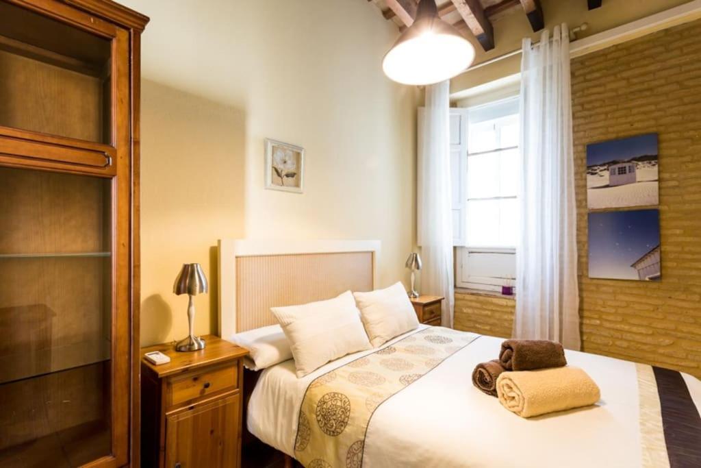 Precioso Apartamento - Localizacion Ideal **Wifi - A/C** Σεβίλλη Εξωτερικό φωτογραφία